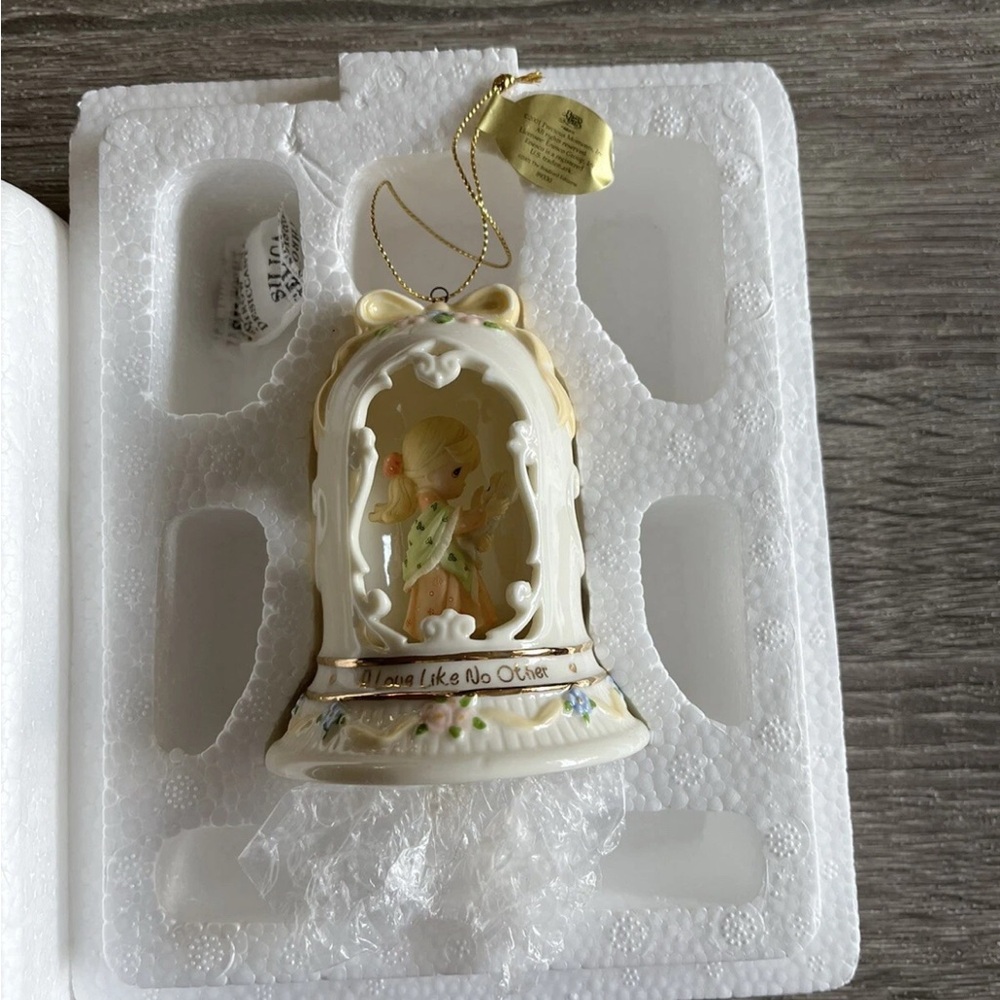 Precious Moments White and Gold Bell Ornament “a love like no other”